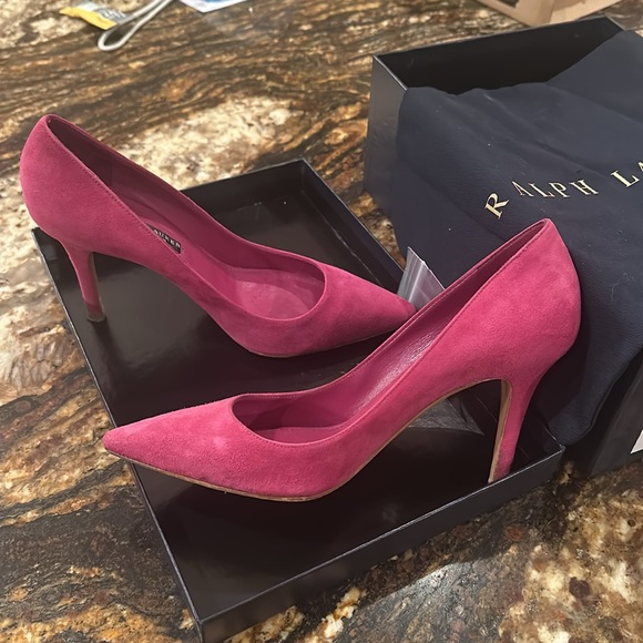 Ralph Lauren Heels size 7 - Picture 6 of 11